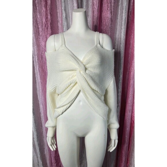 Almost Famous Ivory Cold Shoulder Knot Bust Chunky Sweater Size XL - Picture 1 of 12